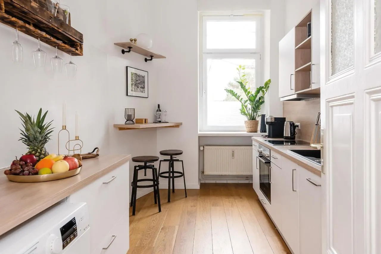 #New# Biz Apt | 5min HBF | HotSpot2go | Berlin Art